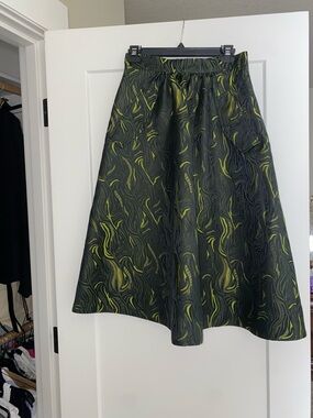 MaxMara Black and Lime A-Line Skirt